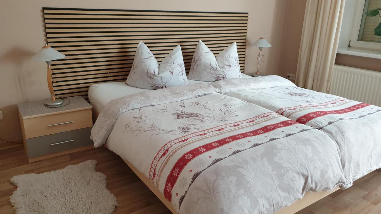 Ferienwohnung Sonnenschein Familie Hamdorf Бад Зулца Екстериор снимка